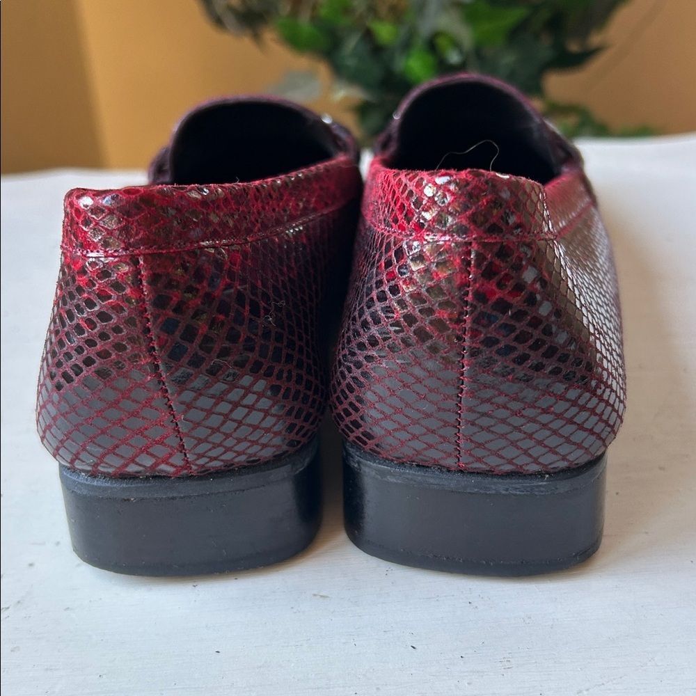 Stuart Weitzman Ruby Red Serpentine Slip On Oxfor… - image 6